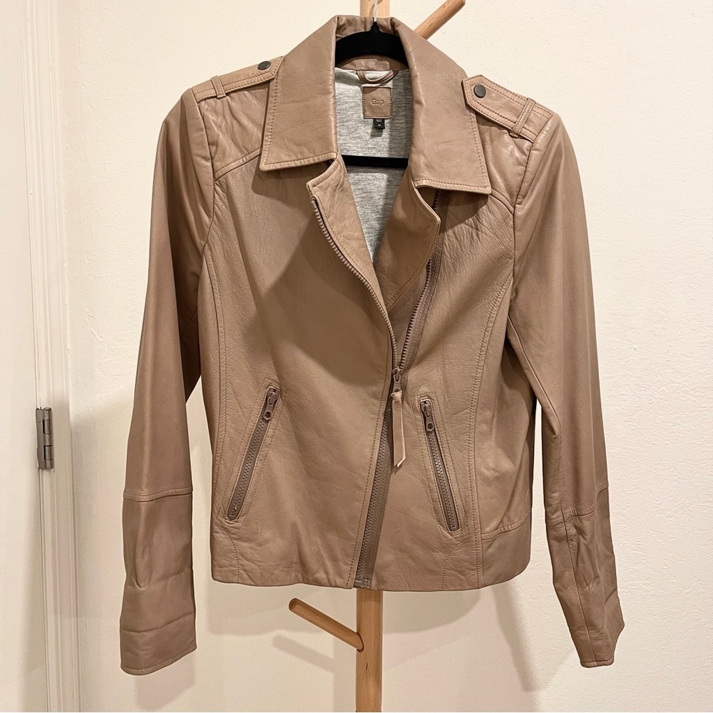GAP Women’s Tan Leather Moto Jacket